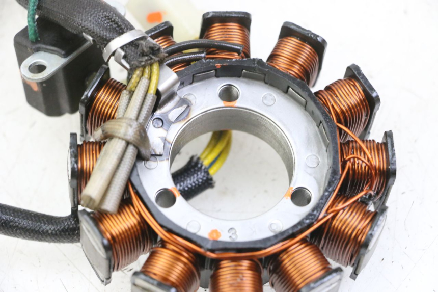 photo de STATOR HYOSUNG GTR 125 (2006 - 2008)