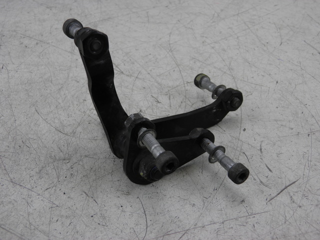 photo de SUPPORT AMORTISSEUR PIAGGIO MP3 LT 300 (2010 - 2016)