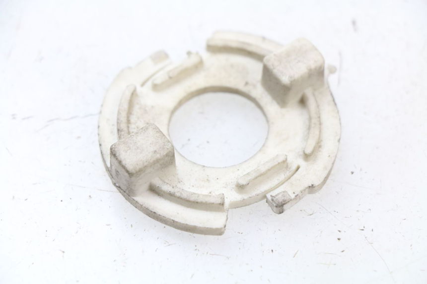 photo de SUPPORT AMPOULE PEUGEOT ELYSTAR 50 (2002 - 2014) - Zoom état d’usage