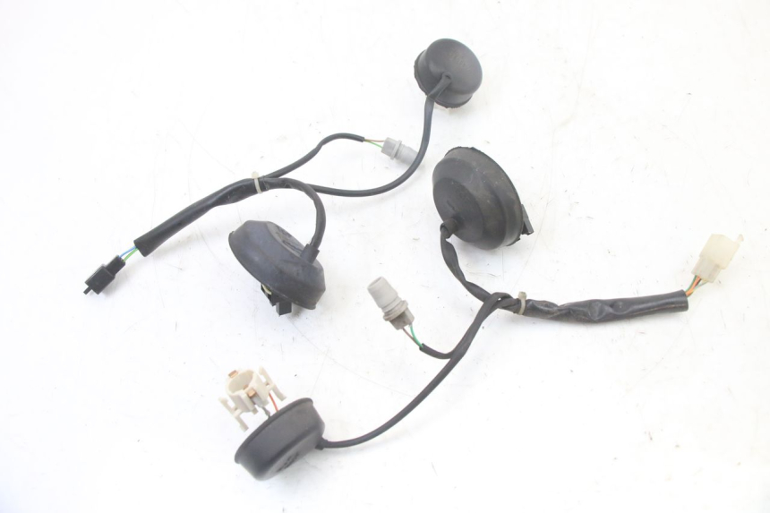 photo de SUPPORT AMPOULE PEUGEOT SATELIS COMPRESSOR K15 125 (2006 - 2009)