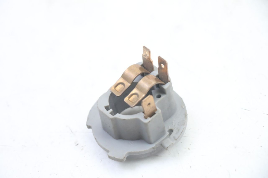 photo de SUPPORT AMPOULE PIAGGIO ZIP 4T 50 (2018 - 2020)