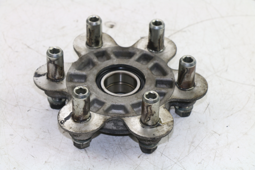 photo de SUPPORT COURONNE DUCATI ST3 992 (2006 - 2008) - Zoom état d’usage