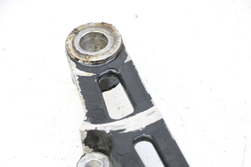 photo de SUPPORT ETRIER FREIN ARRIERE YAMAHA FJ 36Y 1100 (1984 - 1985)