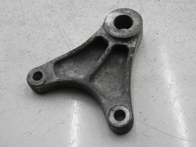 photo de SUPPORT ETRIER FREIN ARRIERE SUZUKI SV S 650 (1999 - 2002)
