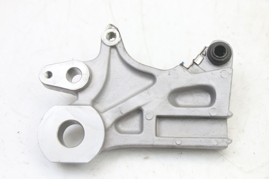 photo de SUPPORT ETRIER FREIN ARRIERE YAMAHA TRACER 7 700 (2020 - 2024)