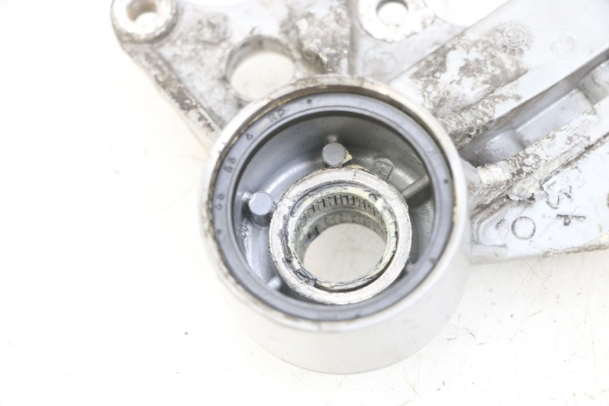 photo de SUPPORT ETRIER FREIN AVANT PIAGGIO MP3 LT 400 (2007 - 2012) - Points de fixation