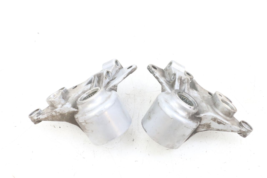 photo de SUPPORT ETRIER FREIN AVANT PIAGGIO MP3 125 (2006 - 2014)