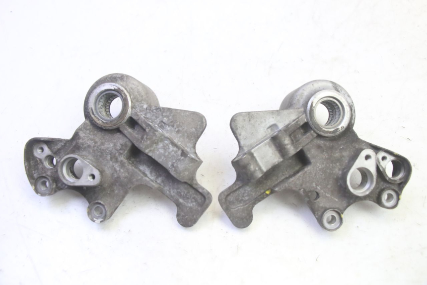 photo de SUPPORT ETRIER FREIN AVANT PIAGGIO MP3 500 (2016 - 2018) - Vue principale