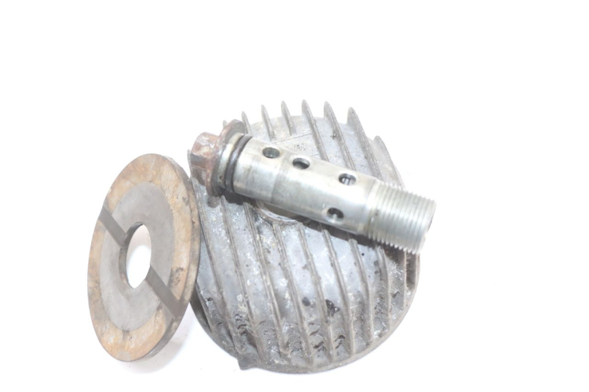 photo de SUPPORT FILTRE HUILE YAMAHA XJ F 900 (1983 - 1994)