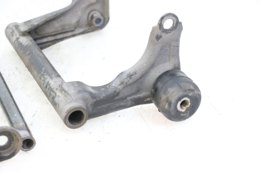 photo de SUPPORT MOTEUR BMW C1 125 (2000 - 2003)