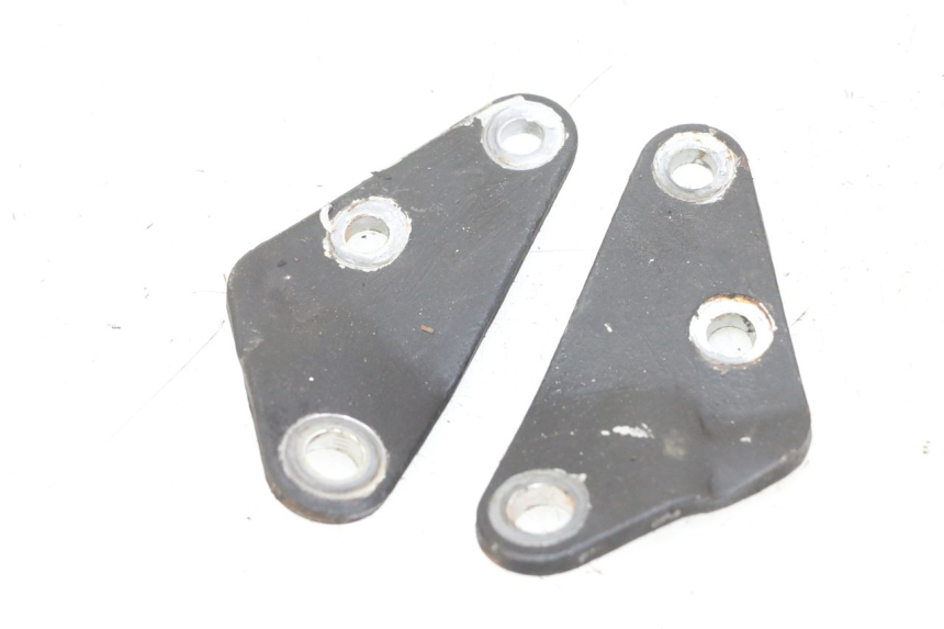 photo de SUPPORT MOTEUR YAMAHA FJ 36Y 1100 (1984 - 1985)