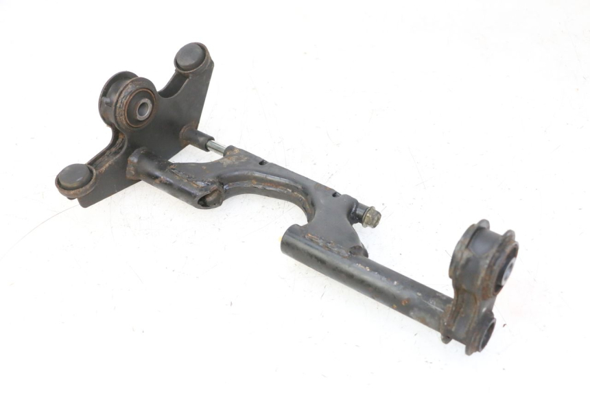 photo de SUPPORT MOTEUR KYMCO GRAND DINK 125 (2002 - 2007)