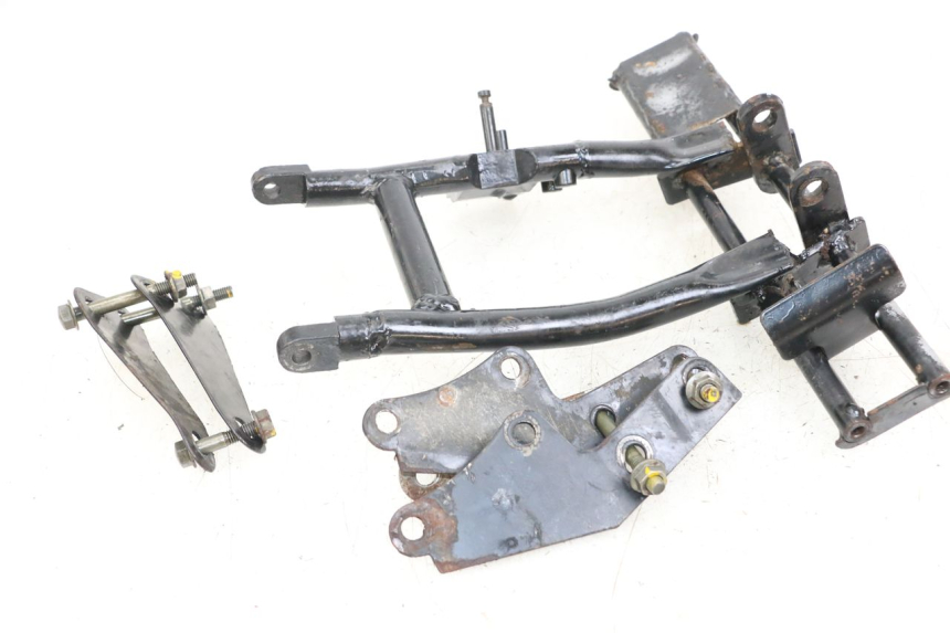 photo de SUPPORT MOTEUR JINLUN JL HIGHLANDER 125 (2007 - 2015)