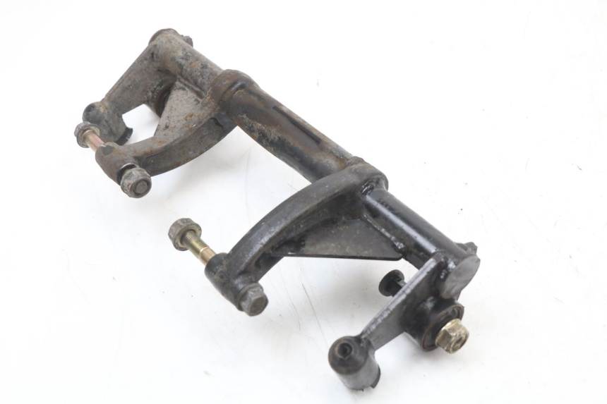 photo de SUPPORT MOTEUR KYMCO AGILITY CARRY 50 (2011 - 2020)
