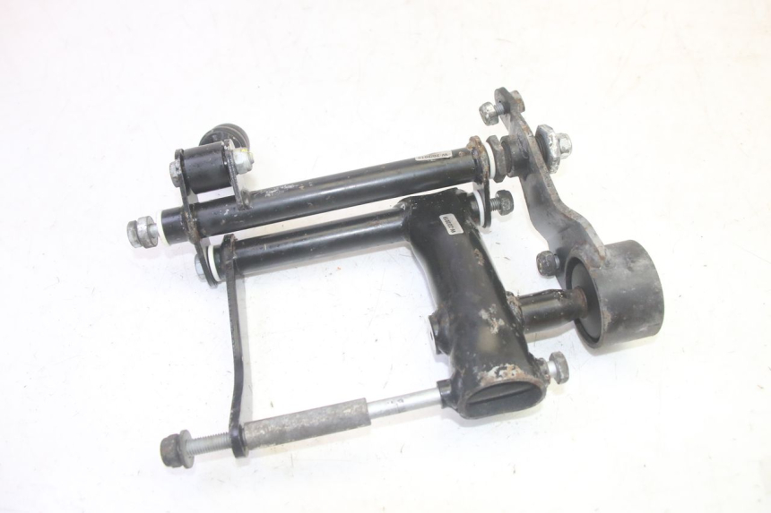 photo de SUPPORT MOTEUR PIAGGIO MP3 HPE 350 (2018 - 2020) - Vue d’ensemble