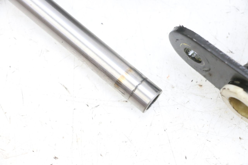 photo de SUPPORT MOTEUR PIAGGIO MP3 LT 400 (2007 - 2012) - Vue produit