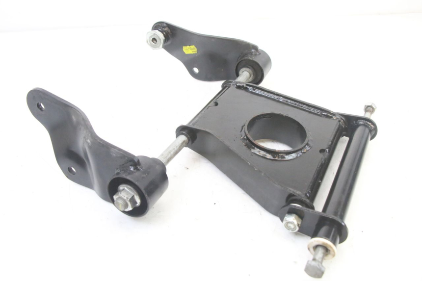 photo de SUPPORT MOTEUR PIAGGIO MP3 500 (2014 - 2016)