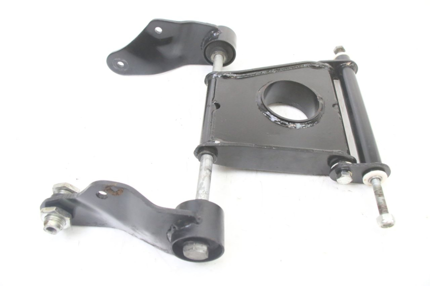 photo de SUPPORT MOTEUR PIAGGIO MP3 500 (2014 - 2016)