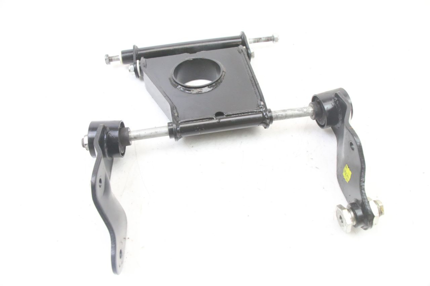 photo de SUPPORT MOTEUR PIAGGIO MP3 500 (2014 - 2016)