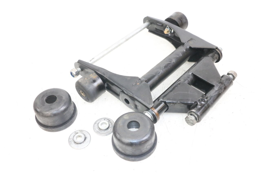 photo de SUPPORT MOTEUR APRILIA SCARABEO GT 125 (1999 - 2007)
