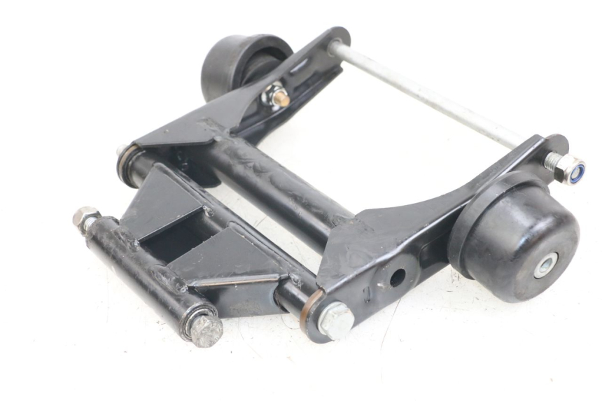 photo de SUPPORT MOTEUR APRILIA SCARABEO GT 125 (1999 - 2007)
