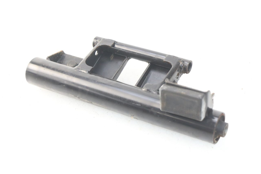photo de SUPPORT MOTEUR SUZUKI UC EPICURO 125 (1999 - 2003)