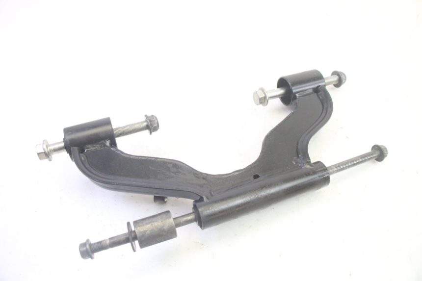 photo de SUPPORT MOTEUR YAMAHA XMAX X-MAX 125 (2006 - 2009) - Pièce contrôlée