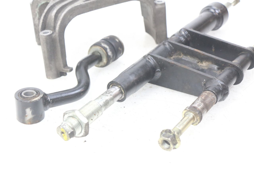 photo de SUPPORT MOTEUR PIAGGIO X9 EVOLUTION 500 (2003 - 2005)
