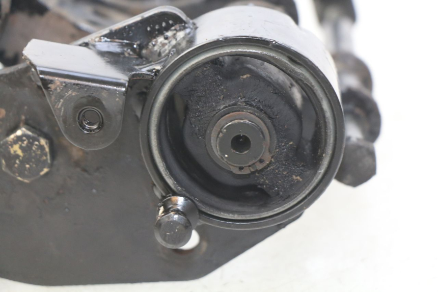 photo de SUPPORT MOTEUR PIAGGIO X9 EVOLUTION 125 (2003 - 2007)