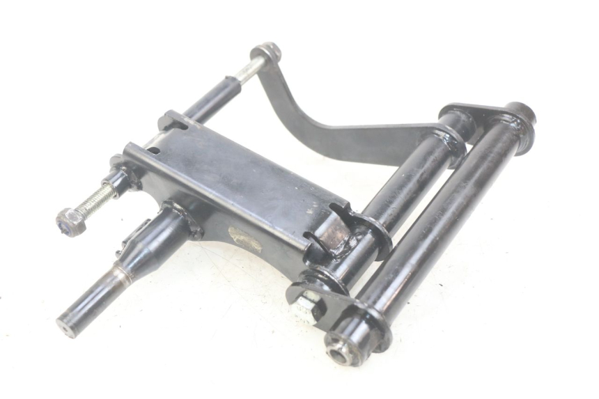 photo de SUPPORT MOTEUR PIAGGIO XEVO - X EVO 125 (2007 - 2016)