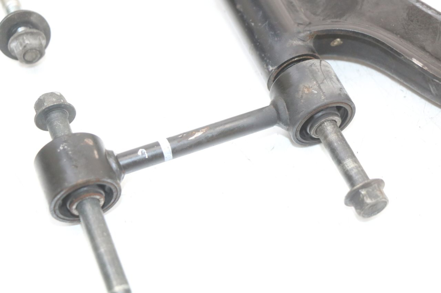 photo de SUPPORT MOTEUR YAMAHA XMAX X-MAX ABS 125 (2017 - 2020)
