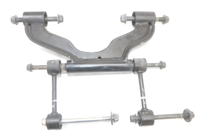 photo de SUPPORT MOTEUR YAMAHA XMAX X-MAX ABS 125 (2017 - 2020)
