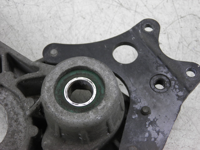 photo de SUPPORT POT  PIAGGIO MP3 LT 300 (2010 - 2016)