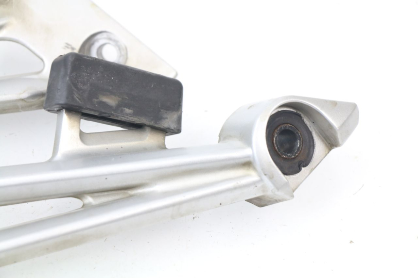 photo de SUPPORT POT  YAMAHA FJR ABS 1300 (2006 - 2012) - Vue d’ensemble