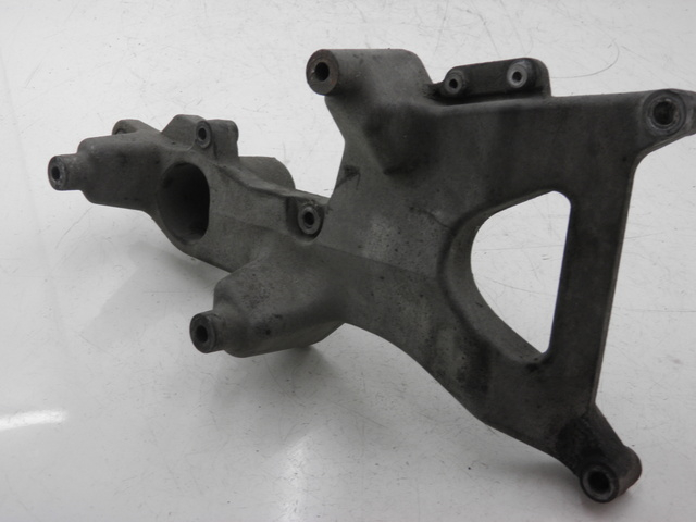 photo de SUPPORT POT  HONDA FES PANTHEON 125 (2003 - 2007)