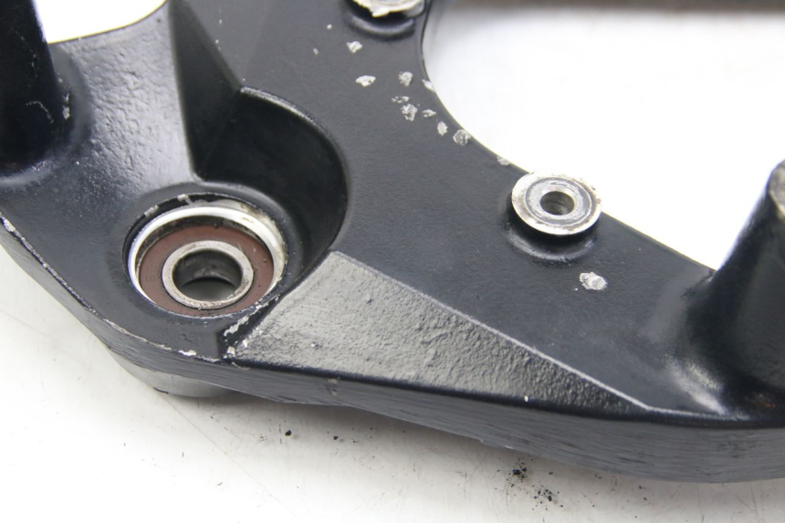 photo de SUPPORT POT SUZUKI SIXTEEN 125 (2008 - 2010)