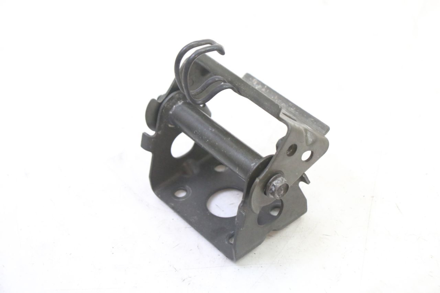 photo de SUPPORT RESERVOIR SUZUKI SV S 650 (2003 - 2009) - Détail de la pièce