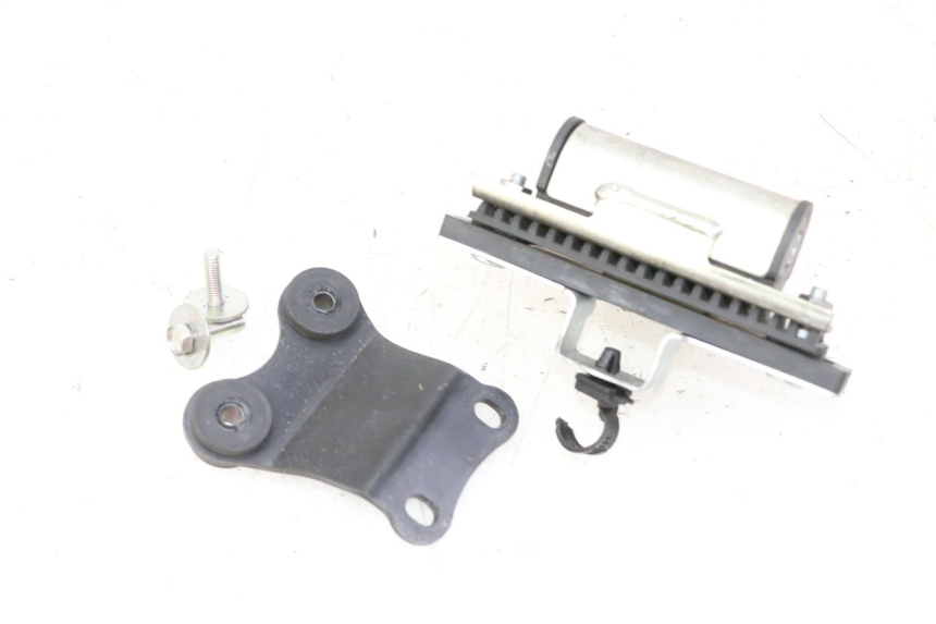 photo de SUPPORT RESERVOIR YAMAHA XJ6 ABS 600 (2008 - 2016)