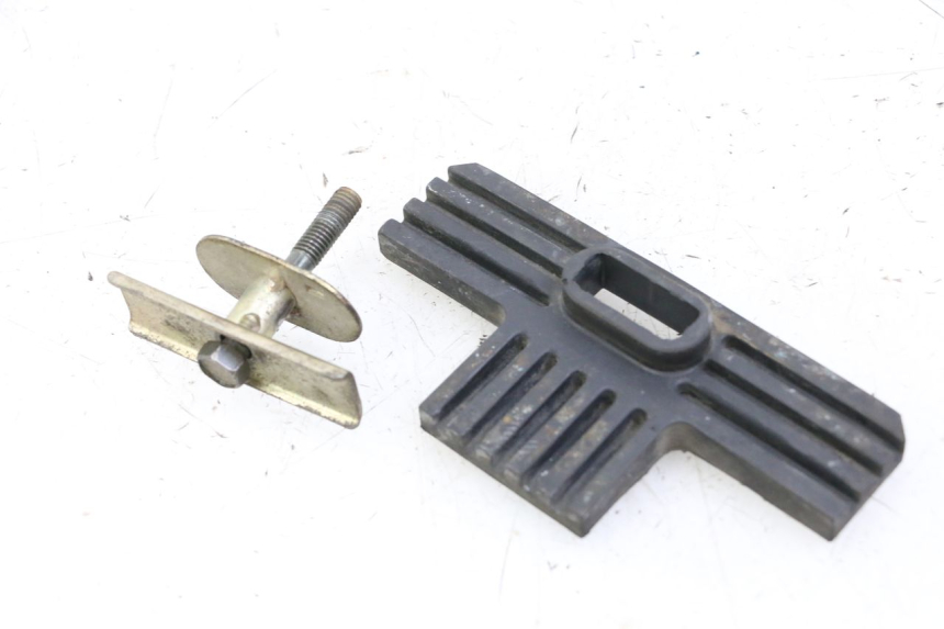 photo de SUPPORT RESERVOIR YAMAHA XJN DIVERSION 600 (2000 - 2003)