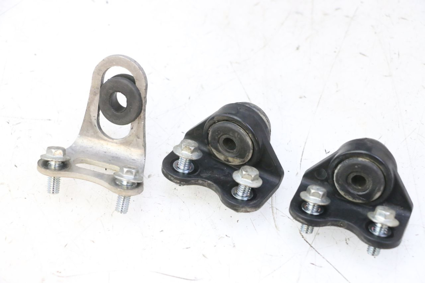 photo de SUPPORT RESERVOIR YAMAHA YZF YZ-F 450 (2014 - 2016)