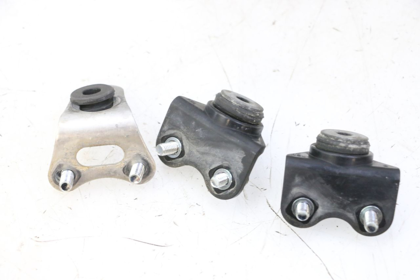 photo de SUPPORT RESERVOIR YAMAHA YZF YZ-F 450 (2014 - 2016)