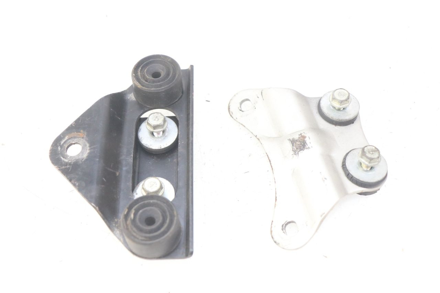 photo de SUPPORT RESERVOIR KAWASAKI ZZR 600 (1995 - 2004)