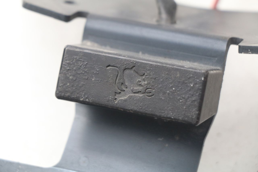 photo de SUPPORT DE PLAQUE SUZUKI GSX-R GSXR K16 1000 (2012 - 2016)