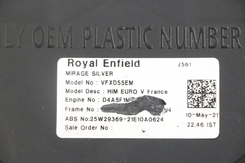 photo de SUPPORT DE PLAQUE ROYAL ENFIELD HYMALAYAN 410 (2016 - 2023)