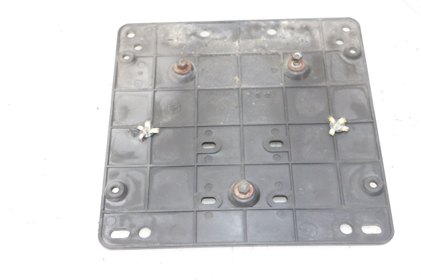 photo de SUPPORT DE PLAQUE PIAGGIO X9 EVOLUTION 125 (2003 - 2007)