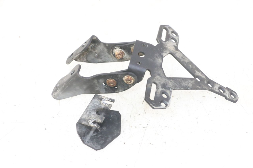 photo de SUPPORT DE PLAQUE YAMAHA XJ6 ABS 600 (2008 - 2016)