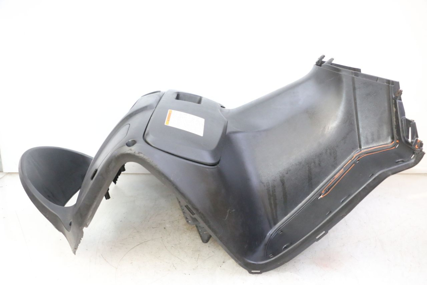 photo de TABLIER INTERIEUR SUZUKI BURGMAN 125 (2007 - 2014)