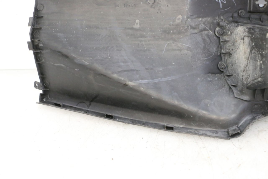 photo de TABLIER INTERIEUR YAMAHA BW'S 100 (1999 - 2002)