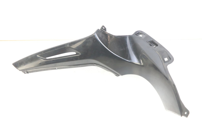 photo de TABLIER INTERIEUR DROIT PIAGGIO BEVERLY 125 (2010 - 2015)