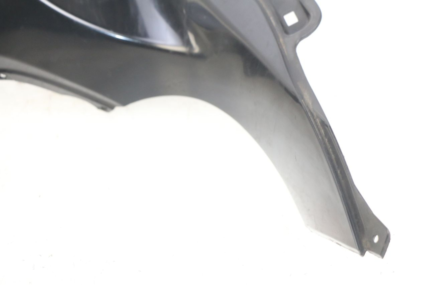 photo de TABLIER INTERIEUR DROIT PIAGGIO BEVERLY 125 (2010 - 2015)